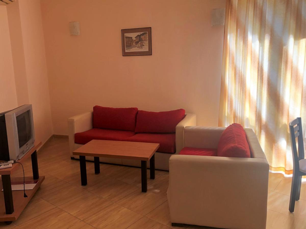Complex Golden Dreams Aparthotel Pantai Sunny Luaran gambar
