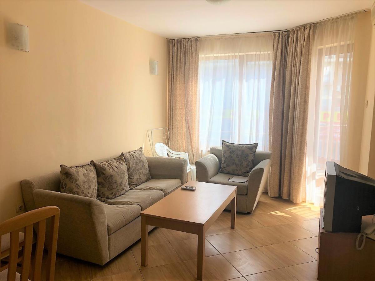 Complex Golden Dreams Aparthotel Pantai Sunny Luaran gambar